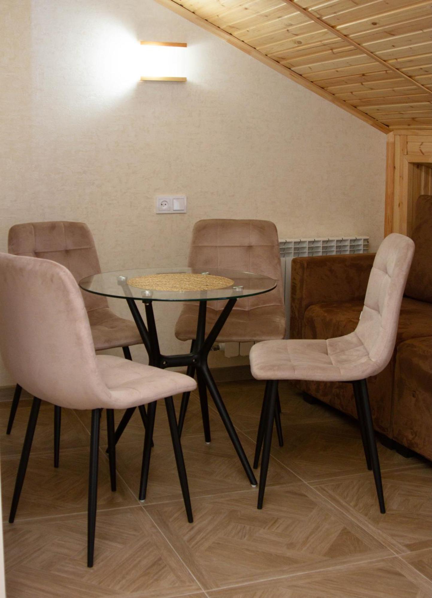 Chief Hotel Gjoumri Kültér fotó